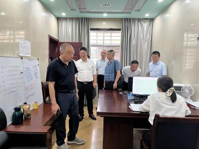 省调研组来夷调研农村产权交易工作