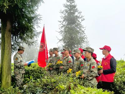 邓村乡：缅怀英烈明初心 砥砺奋进建新功