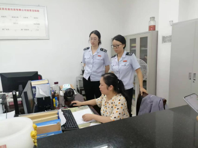 夷陵区税务局：“财表体检”精准辅导防风险