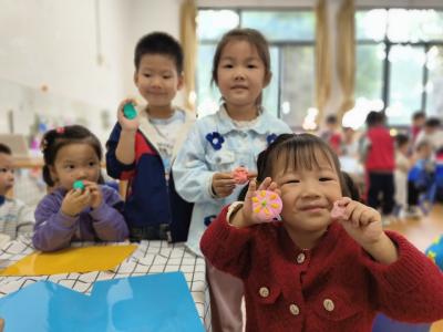 童心迎国庆 浓情庆中秋——雾渡河分园双节主题活动温馨启幕
