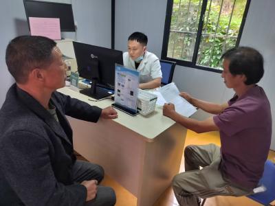 下堡坪乡：残联贴心送服务  精神鉴定解难题