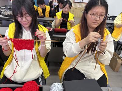 “夷”起织围巾，只为温暖你——东湖社区公益暖冬行动启动