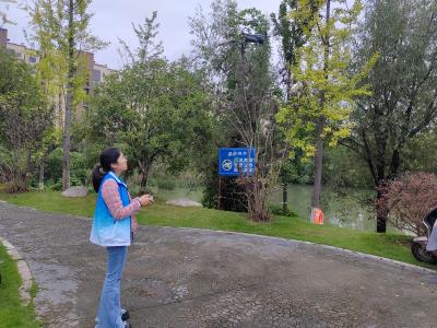 锦湖社区：“无人机”巡防保平安 假期值守不放松