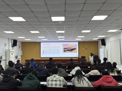 风采台上晾实绩 比学赶超促担当