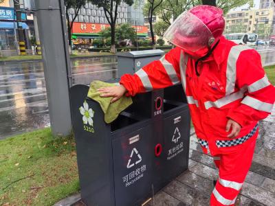 借雨焕新城市面貌 助力优化营商环境