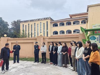 全员消防培训 筑牢校园防火墙