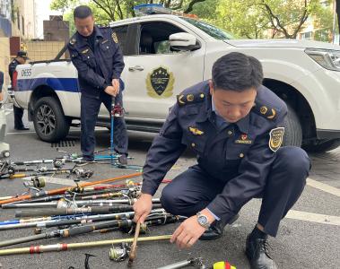 利剑斩“渔”患 丹心护长江