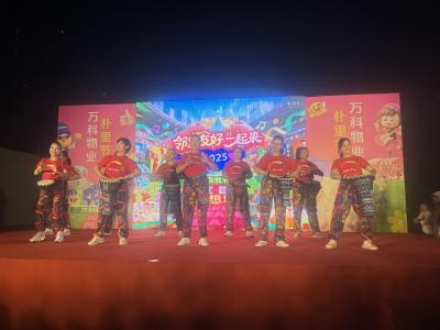 党建引领朴里风 邻里共筑幸福情