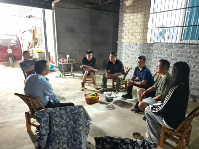 脚下沾泥土 心中装民情 夷陵区青干班“四同”教育在牛坪村淬炼初心