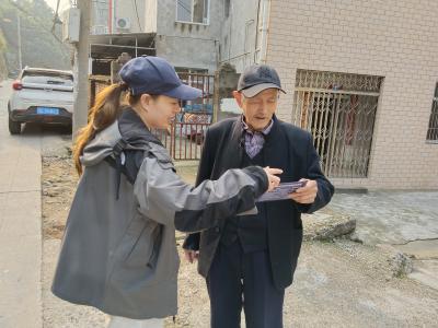 法律服务“送上门” 法治意识入民心