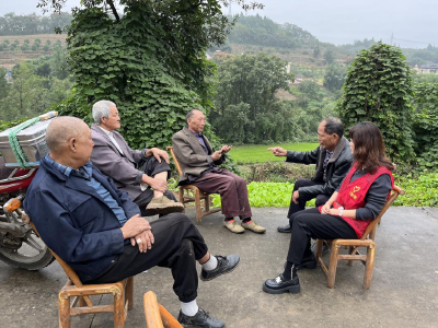 香烟寺村开展“送温暖、听民声、解难题”爱心走访活动