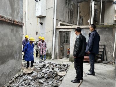 旧巷焕新颜 提示暖人心