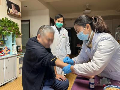 “上门体检”让银发群体乐享健康服务