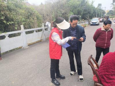 法治护航暖民心 医保政策惠万家