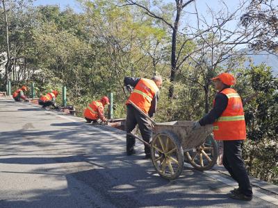 G241呼北线大变身：精细化改造保障出行安全