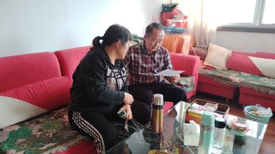 医保宣传零距离 人人参保有“医”靠