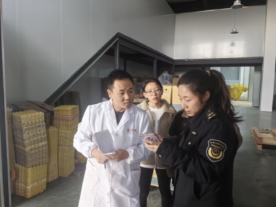 设立食品“预警哨兵” 守好筑牢食安“内部防线”