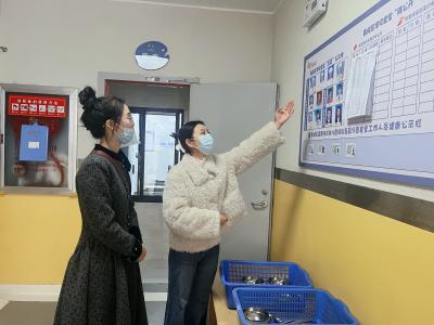 “餐”与陪伴  共护“食”安