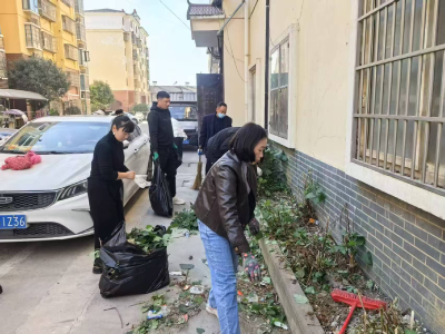 鸦鹊岭镇：小区“颜值”再提升 环境整治见成效