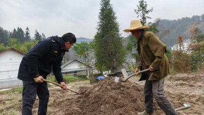 下堡坪乡：护林防火，执法护航