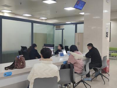 夷陵首笔线上“不见面”公积金贷款成功发放