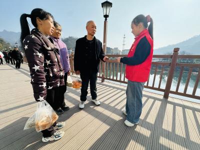 美丽社区我助力  垃圾分类我先行