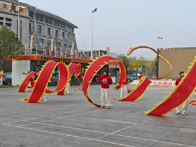 长江市场社区：商邻同心  志愿同行