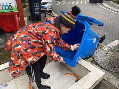 峡江社区：精细管理促分类 清洁桶站换新颜