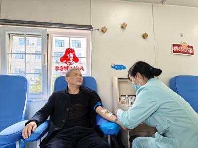 热血践初心 奉献暖人心