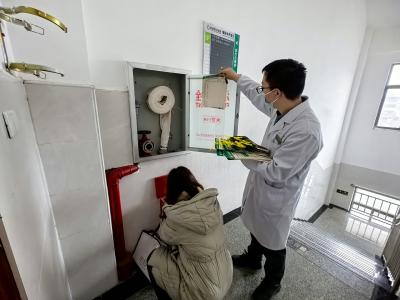 排险查患筑防线 洁净园区迎元旦