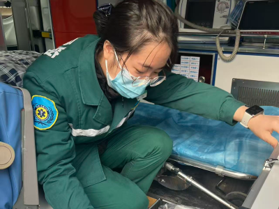 细致核查守底线 初心如磐护生命