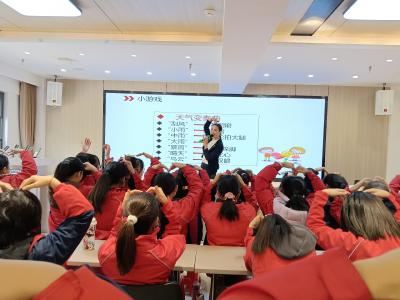 青春 “密语” 温柔解 安全护航伴成长