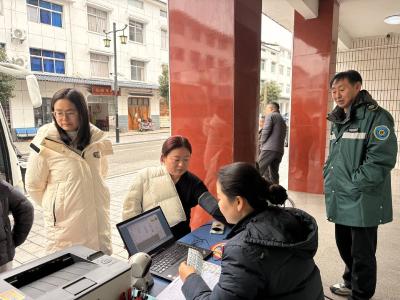 下堡坪乡卫生院：热血奉献，医者仁心