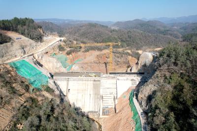 鏖战正酣！宜昌龙泉水库大坝再“拔高”13米