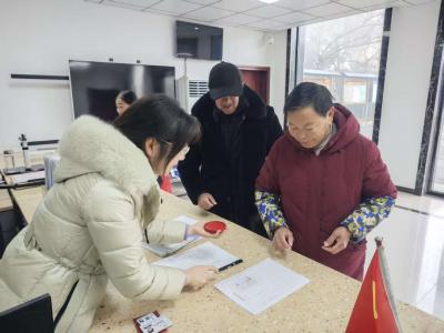 鸦鹊岭镇：精准核查全覆盖 “三办并举”暖民心