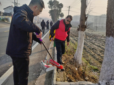 鸦鹊岭镇：开展环境整治 共建美丽乡村