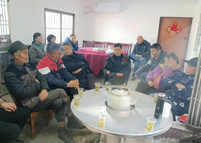 屋场聚民心 共话产业兴