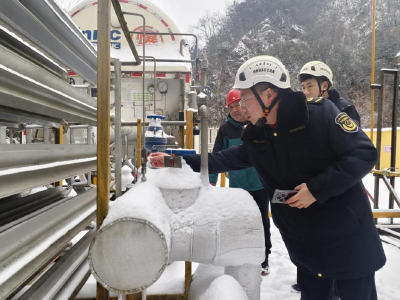 寒潮来袭！樟村坪市场监管所多维发力筑牢安全防线