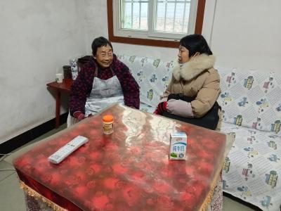 瑞雪敲门传暖意 入户走访送关怀