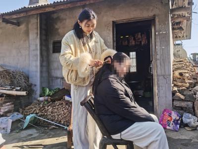 冬日暖童心 温情伴成长