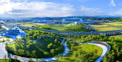 【枢纽强城 富美夷陵】锚定枢纽强基 织密城乡路网