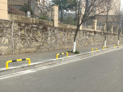 【创建惠民“解十难”142】巧设护栏解烦忧，还路于民保平安