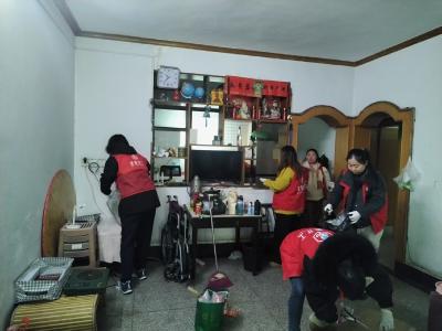 情暖独居老人  服务传递温情