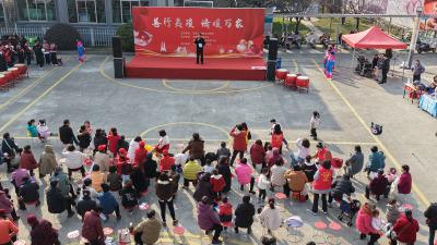 善行夷陵 情暖万家