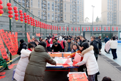 银龄送福迎新春 翰墨歌舞暖绿洲