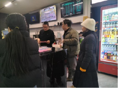 峡江社区：节前排查不松懈 网格守护平安年