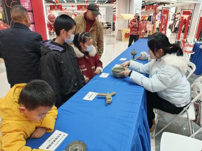 流动博物馆进商圈 文化润心零距离