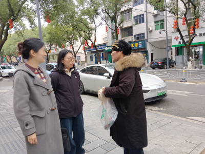 平湖社区：新春“回流”底数清 网格排查护平安