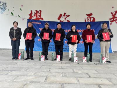 文仙洞村：表彰孝老爱亲典范 绽放巾帼最美芳华