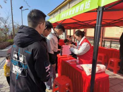 “春风行动”进邓村：茶乡引才成效显著 精准服务助企惠民